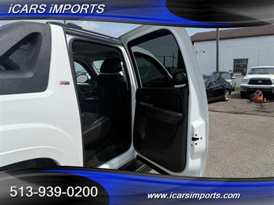 2011 Chevrolet Avalanche LT 4WD - Photo 24 - Fairfield, OH 45014
