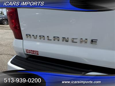2011 Chevrolet Avalanche LT 4WD - Photo 55 - Fairfield, OH 45014