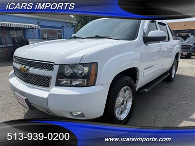 2011 Chevrolet Avalanche LT 4WD - Photo 2 - Fairfield, OH 45014