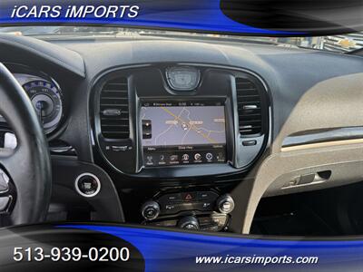 2016 Chrysler 300 S Alloy Edition AWD w/Navi & BackUp Cam - Photo 47 - Fairfield, OH 45014
