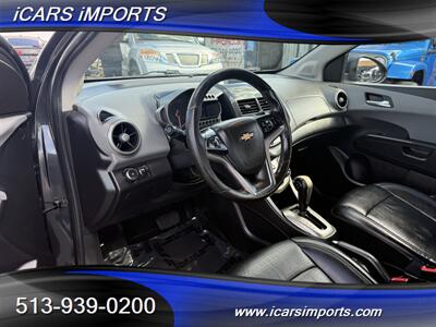 2014 Chevrolet Sonic LTZ Auto  w/BackUp Cam - Photo 12 - Fairfield, OH 45014