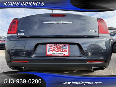2015 Chrysler 300 S AWD w/Pano,Navi & BackUp Cam - Photo 55 - Fairfield, OH 45014