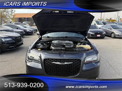 2015 Chrysler 300 S AWD w/Pano,Navi & BackUp Cam - Photo 40 - Fairfield, OH 45014