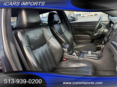 2015 Chrysler 300 S AWD w/Pano,Navi & BackUp Cam - Photo 36 - Fairfield, OH 45014
