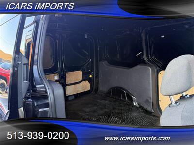 2017 Ford Transit Connect XLT  CARGO MINI-VAN w/REAR CARGO DOORS - Photo 19 - Fairfield, OH 45014
