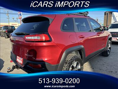 2015 Jeep Cherokee Trailhawk  4WD w/BackUpCam - Photo 4 - Fairfield, OH 45014