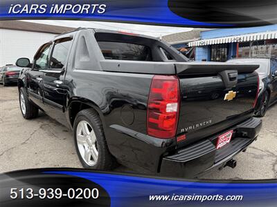 2012 Chevrolet Avalanche LT CREW CAB  4WD w/BackUpCam - Photo 8 - Fairfield, OH 45014