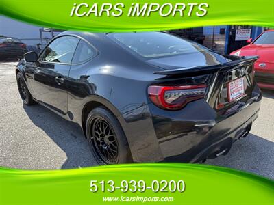 2017 Toyota 86  w/ BackUp Cam - Photo 8 - Fairfield, OH 45014