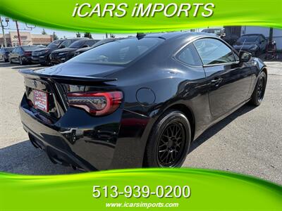 2017 Toyota 86  w/ BackUp Cam - Photo 6 - Fairfield, OH 45014