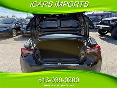 2017 Toyota 86  w/ BackUp Cam - Photo 17 - Fairfield, OH 45014