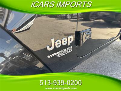 2018 Jeep Wrangler Unlimited Sport S  4WD LIFTED w/NAVI & BackUpCam - Photo 16 - Fairfield, OH 45014