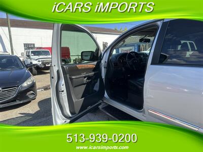 2012 Nissan Armada Platinum 8  4WD w/NAVI, DVD & BackUp Cam - Photo 10 - Fairfield, OH 45014