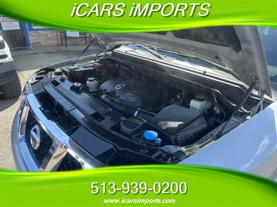 2012 Nissan Armada Platinum 8  4WD w/NAVI, DVD & BackUp Cam - Photo 38 - Fairfield, OH 45014