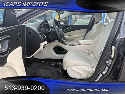 2015 Chrysler 200 Limited  w/ BackUp Cam - Photo 12 - Fairfield, OH 45014