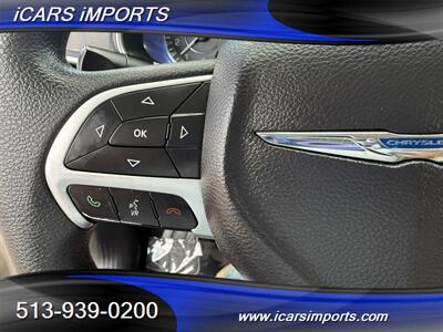 2015 Chrysler 200 Limited  w/ BackUp Cam - Photo 35 - Fairfield, OH 45014