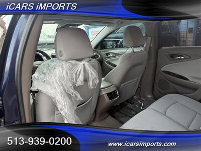 2022 Chevrolet Malibu LT w/ BackUp Cam - Photo 16 - Fairfield, OH 45014