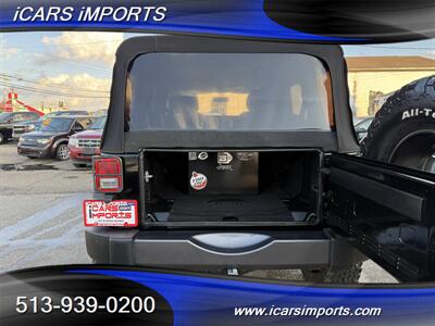 2017 Jeep Wrangler Unlimited Sport S  4WD LIFTED - Photo 22 - Fairfield, OH 45014