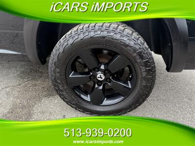 2014 RAM 1500 Express  4WD - Photo 10 - Fairfield, OH 45014