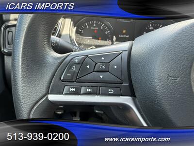 2017 Nissan Rogue SV AWD w/BackUp Cam - Photo 7 - Fairfield, OH 45014