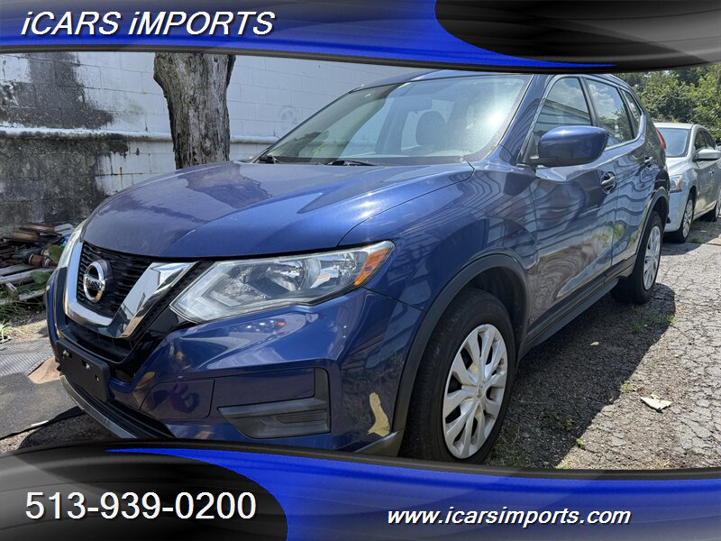 2017 Nissan Rogue SV  AWD w/BackUp Cam - Photo 1 - Fairfield, OH 45014