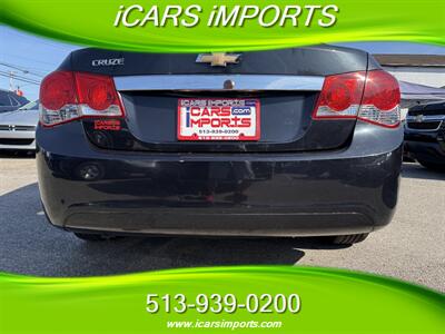 2013 Chevrolet Cruze LS Auto   - Photo 51 - Fairfield, OH 45014