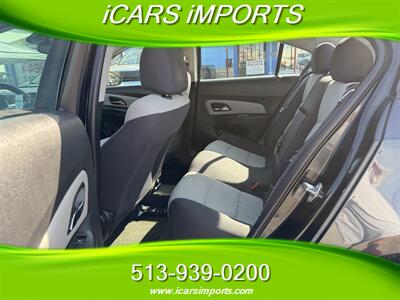 2013 Chevrolet Cruze LS Auto   - Photo 18 - Fairfield, OH 45014