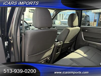 2011 Ford Escape XLT AWD - Photo 16 - Fairfield, OH 45014