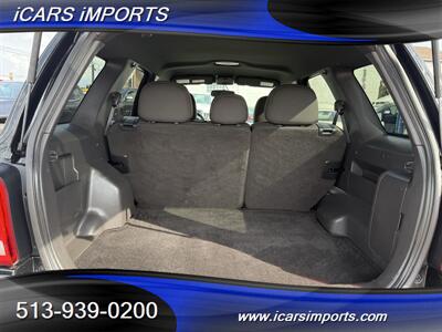 2011 Ford Escape XLT AWD - Photo 20 - Fairfield, OH 45014