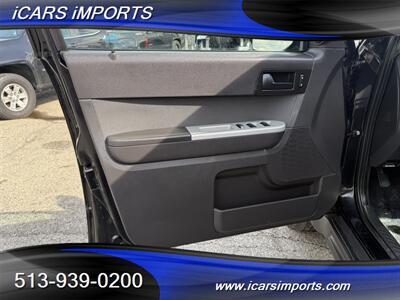 2011 Ford Escape XLT AWD - Photo 10 - Fairfield, OH 45014