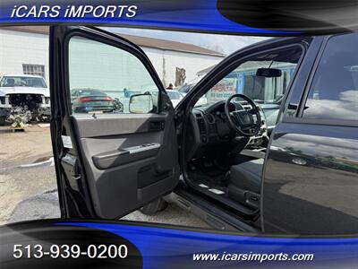 2011 Ford Escape XLT AWD - Photo 9 - Fairfield, OH 45014