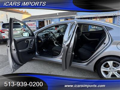 2016 Hyundai ELANTRA Value Edition w/ BackUp Cam - Photo 9 - Fairfield, OH 45014