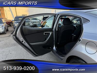 2016 Hyundai ELANTRA Value Edition w/ BackUp Cam - Photo 16 - Fairfield, OH 45014