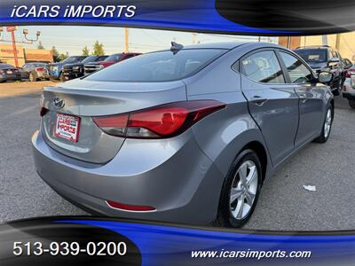 2016 Hyundai ELANTRA Value Edition w/ BackUp Cam - Photo 6 - Fairfield, OH 45014