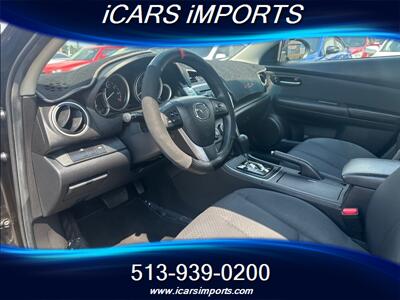 2011 Mazda Mazda6 i Sport   - Photo 10 - Fairfield, OH 45014