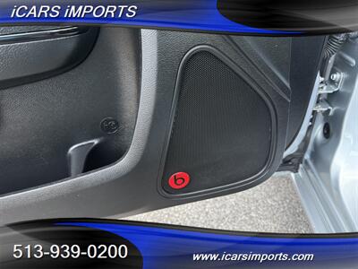 2013 Chrysler 300 Series Glacier Edition AWD w/BackUp Cam - Photo 12 - Fairfield, OH 45014