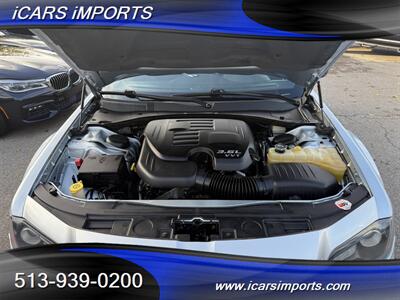 2013 Chrysler 300 Series Glacier Edition AWD w/BackUp Cam - Photo 38 - Fairfield, OH 45014