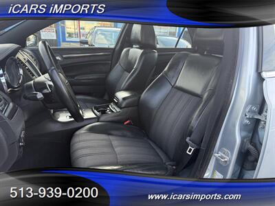 2013 Chrysler 300 Series Glacier Edition AWD w/BackUp Cam - Photo 19 - Fairfield, OH 45014