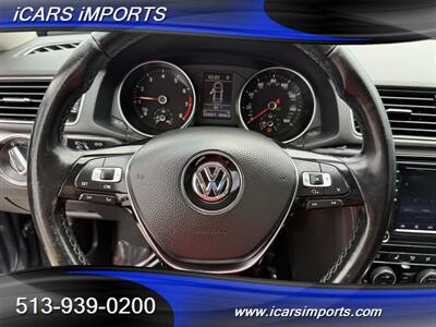 2017 Volkswagen Passat 1.8T Comfortline  w/ BackUp Cam - Photo 36 - Fairfield, OH 45014