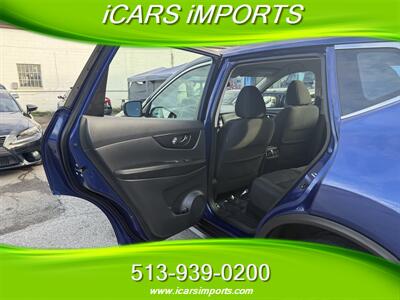 2017 Nissan Rogue S  AWD w/BackUp Cam - Photo 8 - Fairfield, OH 45014