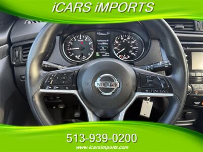 2017 Nissan Rogue S  AWD w/BackUp Cam - Photo 18 - Fairfield, OH 45014