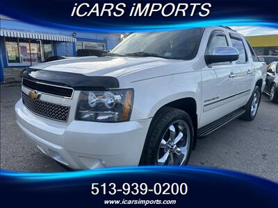 2010 Chevrolet Avalanche LTZ  4WD w/NAVI & BackUp Cam - Photo 1 - Fairfield, OH 45014