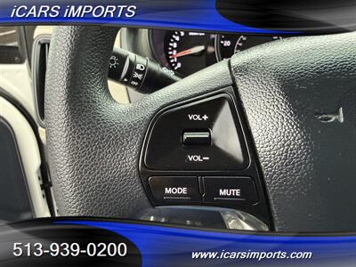 2015 Kia Rio LX Plus MANUAL - Photo 37 - Fairfield, OH 45014