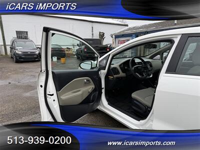 2015 Kia Rio LX Plus MANUAL - Photo 10 - Fairfield, OH 45014