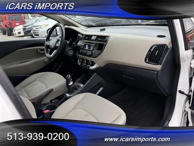 2015 Kia Rio LX Plus MANUAL - Photo 30 - Fairfield, OH 45014