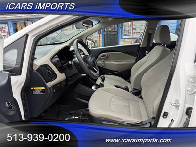2015 Kia Rio LX Plus MANUAL - Photo 12 - Fairfield, OH 45014
