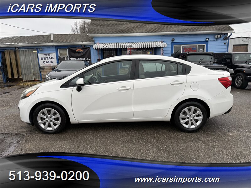 2015 Kia Rio LX Plus  MANUAL - Photo 1 - Fairfield, OH 45014