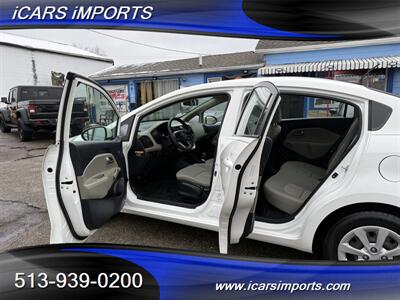 2015 Kia Rio LX Plus MANUAL - Photo 9 - Fairfield, OH 45014