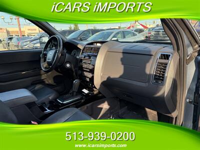 2012 Ford Escape Limited  AWD - Photo 36 - Fairfield, OH 45014