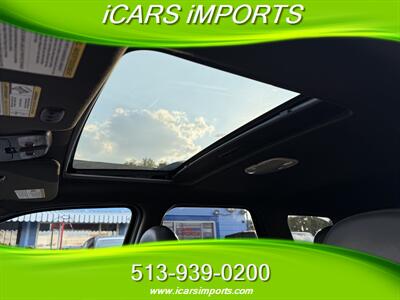 2012 Ford Escape Limited  AWD - Photo 14 - Fairfield, OH 45014