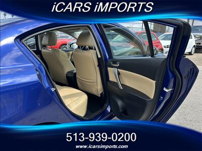 2013 Mazda Mazda3 i Grand Touring  w/NAVI - Photo 24 - Fairfield, OH 45014